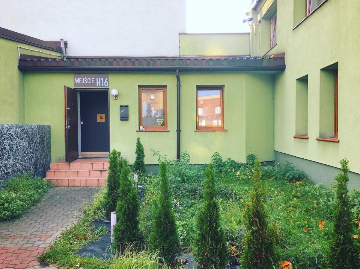 Wygodne Pokoje H16 Vandrerhjem Chorzów Eksteriør bilde